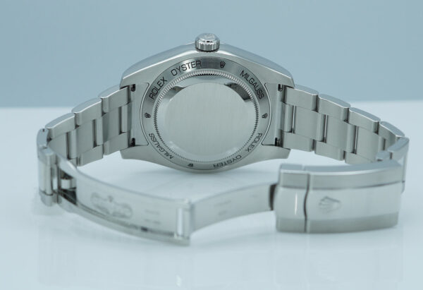 Rolex 116400GV MILGAUSS GREEN CRYSTAL Z BLUE DIAL 2017 FULL SET - Image 8
