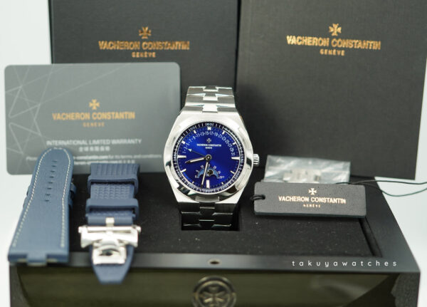 Vacheron CONSTANTIN OVERSEAS 4000V MOONPHASE RETROGRADE DATE BLUE DIAL 2023 FULL SET - Image 2