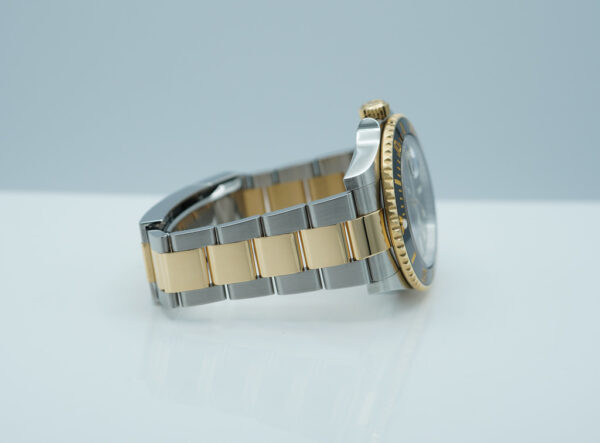 Rolex 126613LN SUBMARINER 18K YELLOW GOLD STEEL BLACK DIAL 2023 COMPLETE SET - Image 6