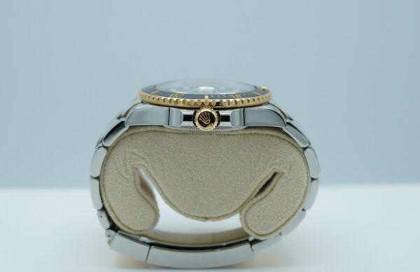 Rolex 126613LN SUBMARINER 18K YELLOW GOLD STEEL BLACK DIAL 2023 COMPLETE SET - Image 3