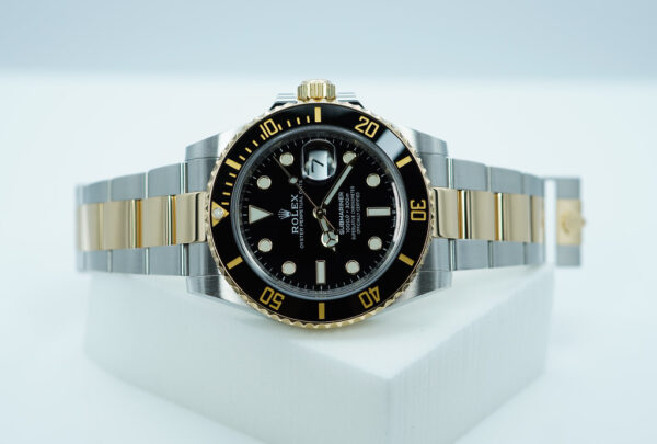 Rolex 126613LN SUBMARINER 18K YELLOW GOLD STEEL BLACK DIAL 2023 COMPLETE SET - Image 10