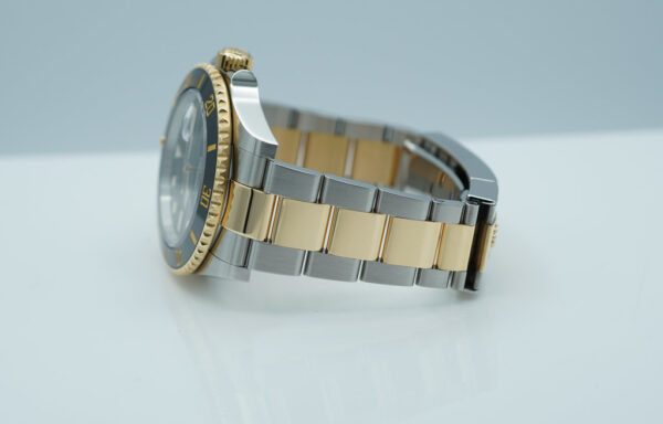 Rolex 126613LN SUBMARINER 18K YELLOW GOLD STEEL BLACK DIAL 2023 COMPLETE SET - Image 5