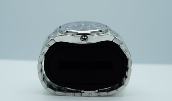 Vacheron CONSTANTIN OVERSEAS 4500V STAINLESS STEEL BLUE DIAL 2021 FULL SET - Image 3