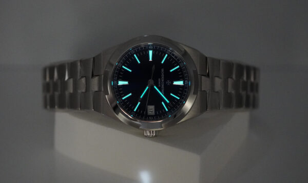 Vacheron CONSTANTIN OVERSEAS 4500V STAINLESS STEEL BLUE DIAL 2021 FULL SET - Image 11