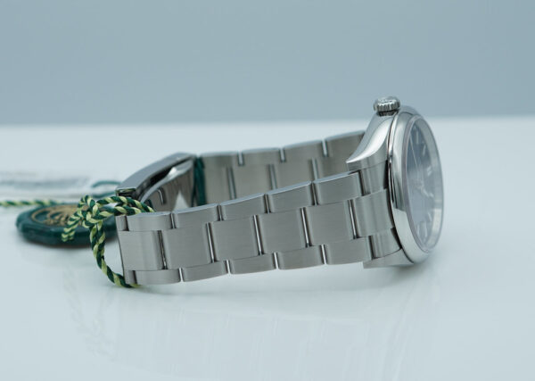 BRAND NEW Rolex 126000 OYSTER PERPETUAL 36 BLUE DIAL 2024 COMPLETE SET - Image 6