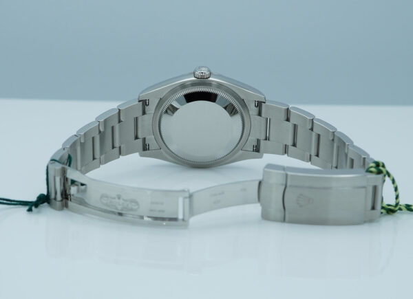 BRAND NEW Rolex 126000 OYSTER PERPETUAL 36 BLUE DIAL 2024 COMPLETE SET - Image 8