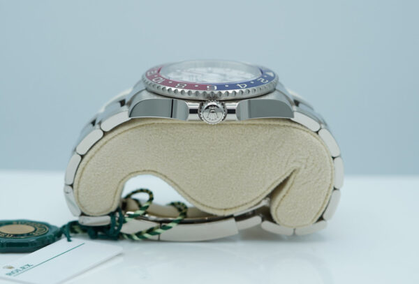 BRAND NEW Rolex 126719BLRO GMT MASTER 2 WHITE GOLD PEPSI METEORITE DIAL 2024 FULL SET - Image 3
