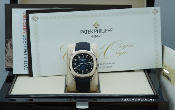 Patek PHILIPPE 5168G AQUANAUT WHITE GOLD BLUE DIAL 42MM 2024 COMPLETE SET - Image 2