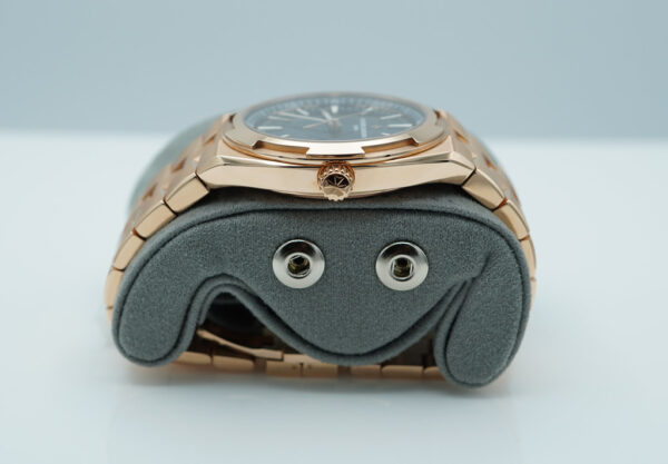 Vacheron CONSTANTIN OVERSEAS 4520V ROSE GOLD GREEN DIAL 2024 NEW MODEL FULL SET - Image 3