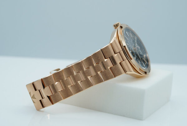 Vacheron CONSTANTIN OVERSEAS 6000V TOURBILLON SKELETON 18K ROSE GOLD FULL SET - Image 6