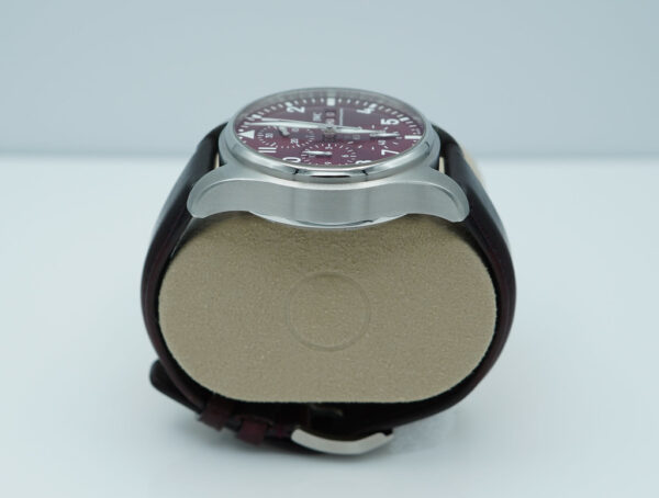 IWC IW388107 PILOT's WATCH CHRONOGRAPH YEAR OF TIGER LIMITED EDITION RED DIAL FULL SET - Image 4