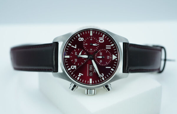 IWC IW388107 PILOT's WATCH CHRONOGRAPH YEAR OF TIGER LIMITED EDITION RED DIAL FULL SET - Image 9