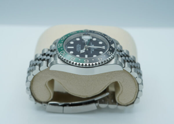 Rolex 126720VTNR GMT MASTER 2 LEFTY BLACK GREEN SPRITE JUBILEE BAND 2023 FULL SET - Image 4