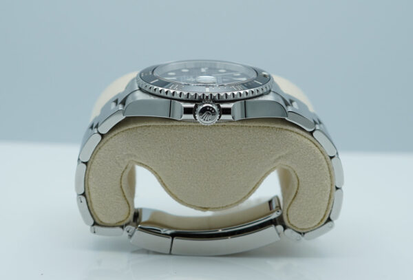 Rolex 126610LN SUBMARINER DATE 41 NEW MODEL 2022 WARRANTY COMPLETE SET - Image 3