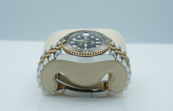 Rolex 126713GRNR GMT MASTER 2 GREY BLACK BEZEL JUBILEE BAND 2024 FULL SET - Image 4