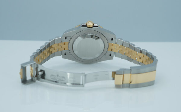 Rolex 126713GRNR GMT MASTER 2 GREY BLACK BEZEL JUBILEE BAND 2024 FULL SET - Image 8