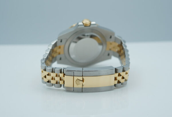 Rolex 126713GRNR GMT MASTER 2 GREY BLACK BEZEL JUBILEE BAND 2024 FULL SET - Image 7