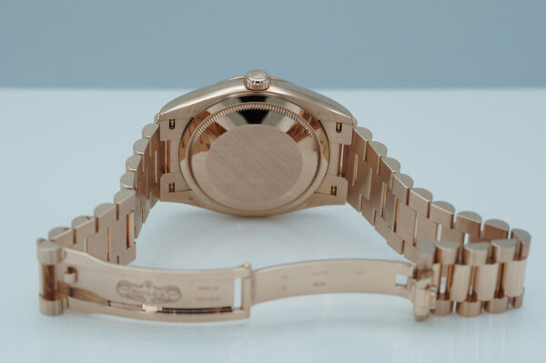 Rolex 128235 DAY DATE 36 ROSE GOLD BROWN OMBRE DIAMOND DIAL 2022 CCOMPLETE SET - Image 8