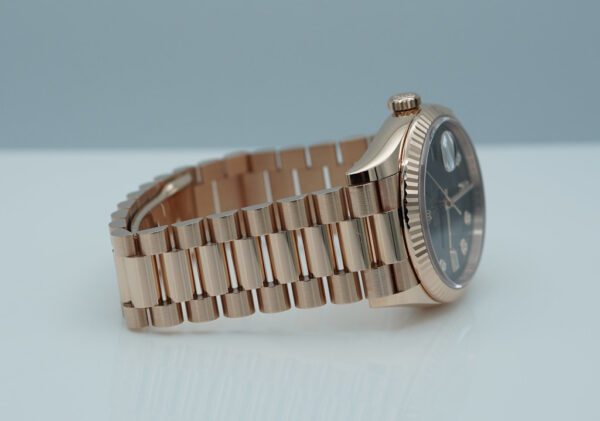 Rolex 128235 DAY DATE 36 ROSE GOLD BROWN OMBRE DIAMOND DIAL 2022 CCOMPLETE SET - Image 6