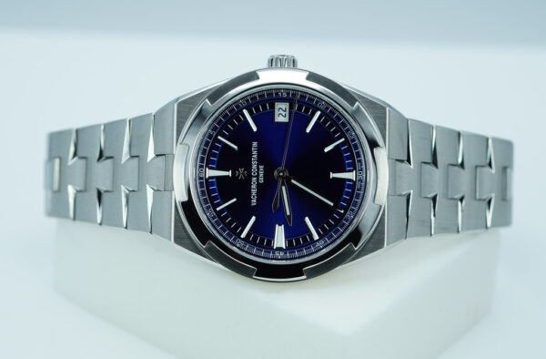 Vacheron CONSTANTIN OVERSEAS 4520V STAINLESS STEEL BLUE DIAL 2024 NEW MODEL FULL SET - Image 10
