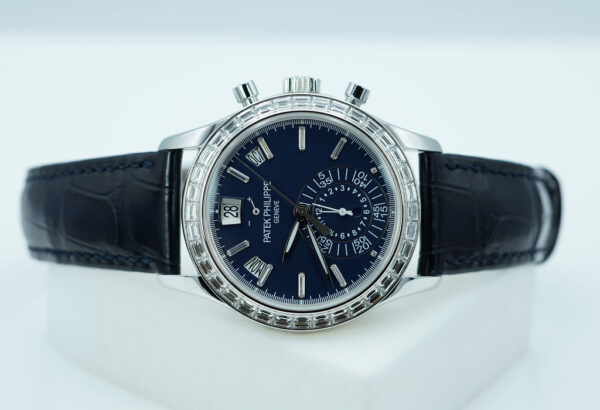 Patek PHILIPPE 5961P PLATINUM ANNUAL CALENDAR CHRONOGRAPH BAGUETTE DIAMOND 2023 FULL SET - Image 10