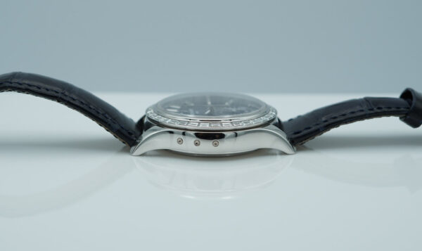 Patek PHILIPPE 5961P PLATINUM ANNUAL CALENDAR CHRONOGRAPH BAGUETTE DIAMOND 2023 FULL SET - Image 3