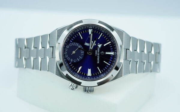 Vacheron CONSTANTIN OVERSEAS DUAL TIME 7900V BLUE DIAL 2023 WARRANTY FULL SET - Image 9