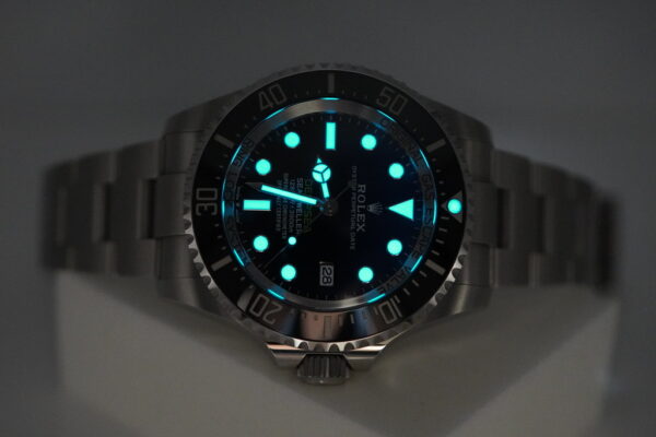 Rolex 136660 DEEPSEA D-BLUE DIAL JAMES CAMERON 2023 WARRANTY COMPLETE SET - Image 11
