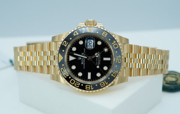 BRAND NEW Rolex 126718GRNR GMT MASTER 2 YELLOW GOLD GREY BLACK BEZEL JUBILEE BAND 2024 FULL SET - Image 10