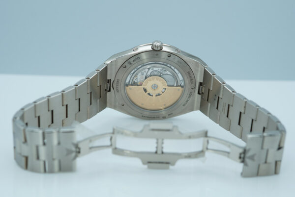 Vacheron CONSTANTIN OVERSEAS PERPETUAL CALENDAR 4300V 18K WHITE GOLD BLUE DIAL FULL SET - Image 8