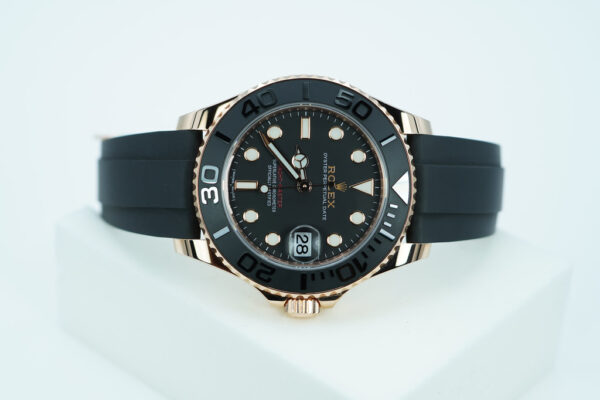 Rolex 268655 YACHTMASTER 18K EVEROSE GOLD OYSTERFLEX 37MM 2020 FULL SET - Image 9