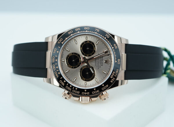 BRAND NEW Rolex 126515LN DAYTONA 18K RG OYSTERFLEX SUNDUST DIAL 2024 FULL SET - Image 9