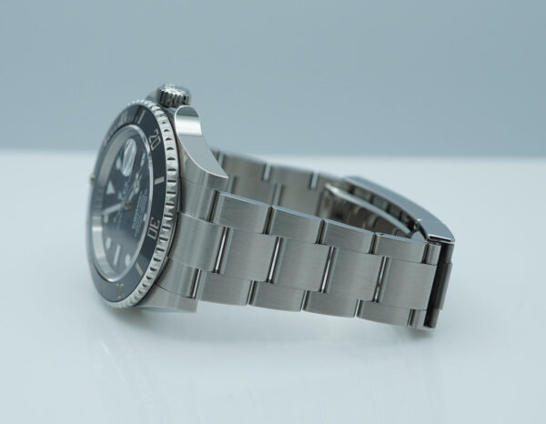 Rolex 126610LN SUBMARINER DATE 41 NEW MODEL 2023 WARRANTY COMPLETE SET - Image 5