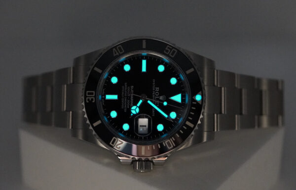 Rolex 126610LN SUBMARINER DATE 41 NEW MODEL 2023 WARRANTY COMPLETE SET - Image 11