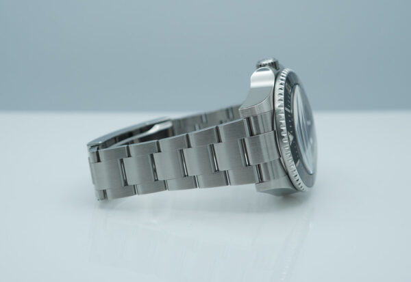 Rolex 136660 DEEPSEA D-BLUE DIAL JAMES CAMERON 2022 WARRANTY COMPLETE SET - Image 6