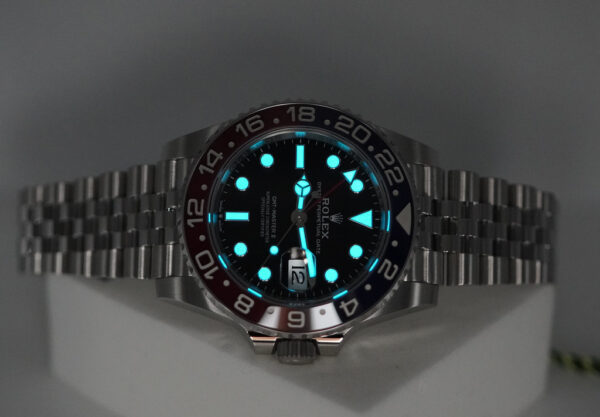 BRAND NEW Rolex 126710BLRO PEPSI GMT MASTER II RED BLUE JUBILEE BAND 2024 FULL SET - Image 11