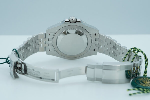 BRAND NEW Rolex 126710BLRO PEPSI GMT MASTER II RED BLUE JUBILEE BAND 2024 FULL SET - Image 8