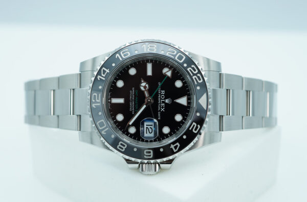 Rolex 126710GRNR GMT MASTER II BLACK GREY BEZEL OYSTER BAND 2024 FULL SET - Image 8