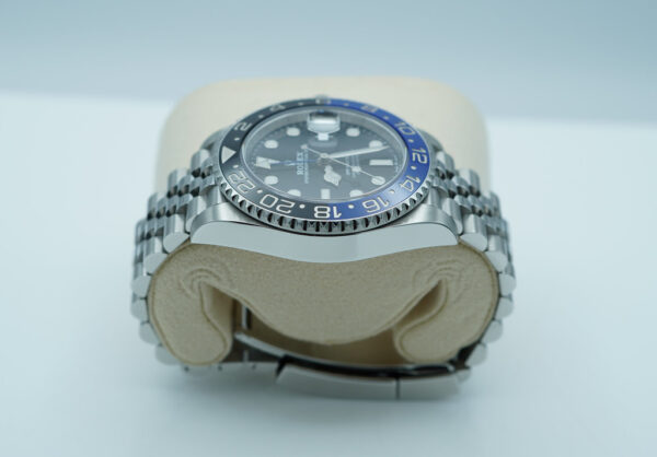 Rolex 126710BLNR GMT MASTER 2 BLACK BLUE BEZEL JUBILEE 2020 COMPLETE SET - Image 4