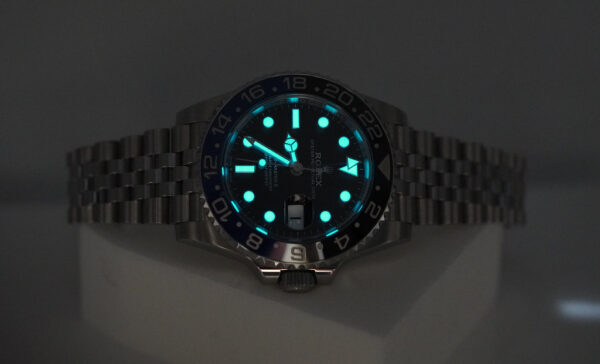 Rolex 126710BLNR GMT MASTER 2 BLACK BLUE BEZEL JUBILEE 2020 COMPLETE SET - Image 11