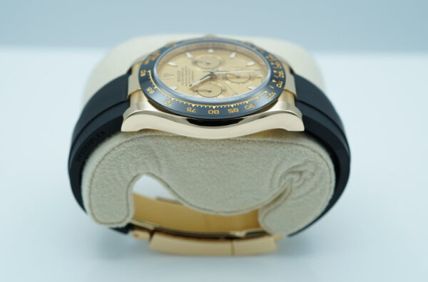 Rolex 116518LN DAYTONA 18K YELLOW GOLD OYSTERFLEX CHAMPAGNE DIAL 2023 FULL SET - Image 4