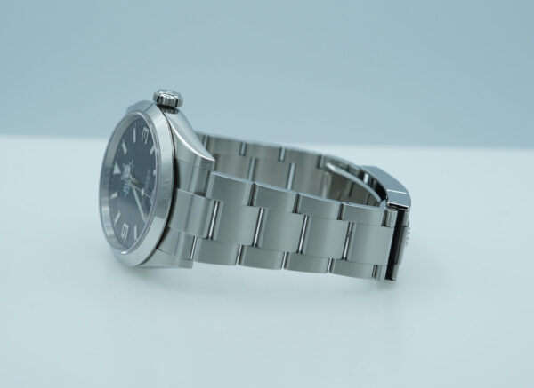 Rolex 224270 EXPLORER FULL LUME DIAL NEW MODEL 40MM 2023 WARRANTY FULL SET - Image 5