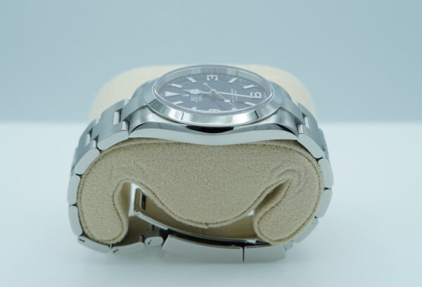 Rolex 224270 EXPLORER FULL LUME DIAL NEW MODEL 40MM 2023 WARRANTY FULL SET - Image 4