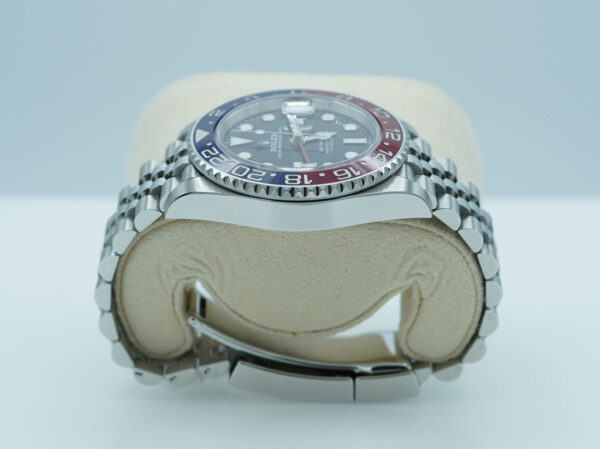 Rolex 126710BLRO PEPSI GMT MASTER II RED BLUE JUBILEE BAND 2023 COMPLETE SET - Image 4