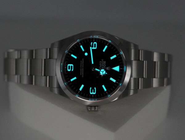 Rolex 224270 EXPLORER FULL LUME DIAL NEW MODEL 40MM 2023 WARRANTY FULL SET - Image 11