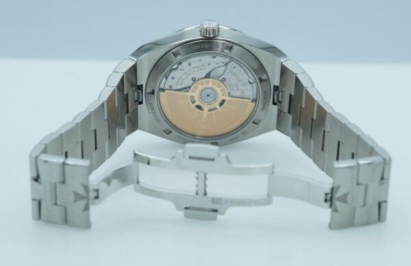 Vacheron CONSTANTIN OVERSEAS 4500V STEEL SILVER DIAL 2023 WARRANTY FULL SET - Image 8