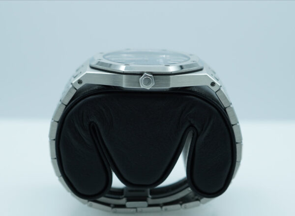 Audemars PIGUET ROYAL OAK JUMBO ULTRA THIN 15202ST BLUE DIAL SERVICED FULL SET - Image 3