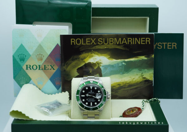 Rolex 16610LV GREEN SUBMARINER KERMIT 50th ANNIVERSARY D SERIAL FULL SET - Image 2