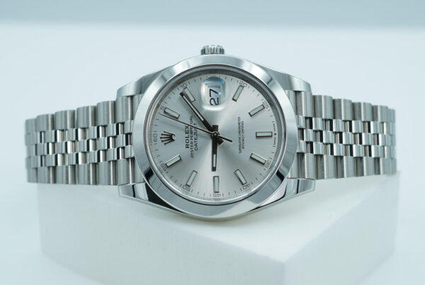 Rolex 126300 DATEJUST 41 SILVER DIAL JUBILEE BAND 2023 WARRANTY FULL SET - Image 10