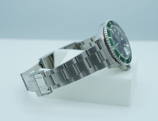 Rolex 16610LV GREEN SUBMARINER KERMIT 50th ANNIVERSARY D SERIAL FULL SET - Image 6
